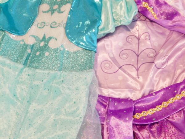 Shimmer and Shine Birthday Party Ideas | This Blue Dress