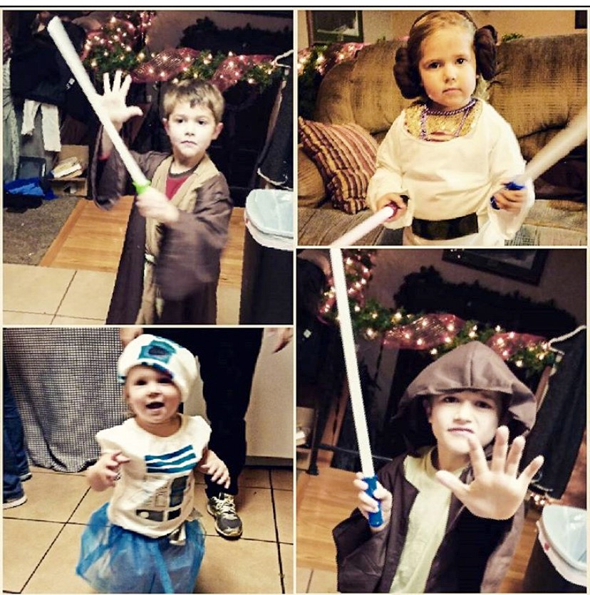 Handmade Star Wars costumes for a Star Wars Party: Two Padawan, R2D2 and Princess Leia